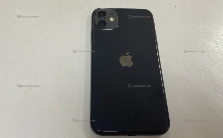 Apple iPhone 11 4/64 ГБ