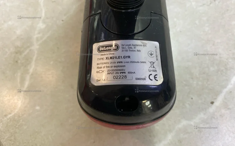 Пылесос  ручной DeLonghi XLM21LE1.GYR