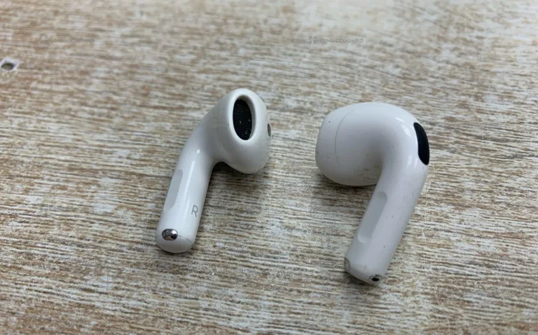 Наушники Apple AirPods 4 ANC