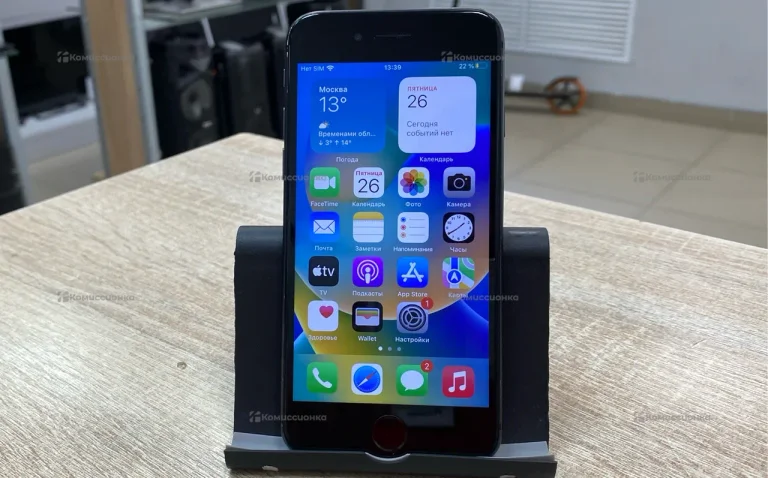 Apple iPhone 8 2/64 ГБ