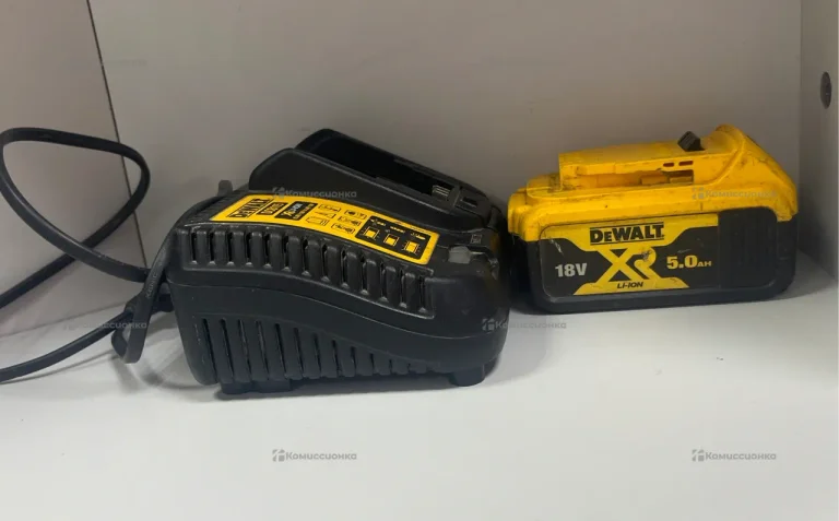 Аккумулятор DeWALT DCB115