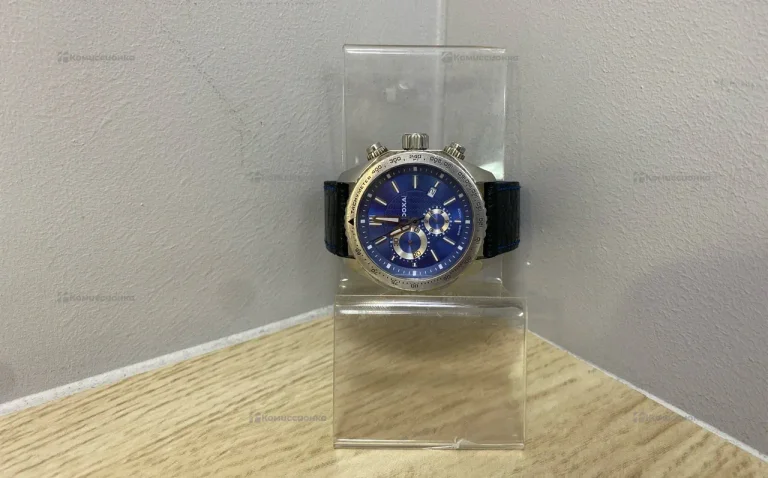 Наручные часы DOXA DX-154.10.201.01B