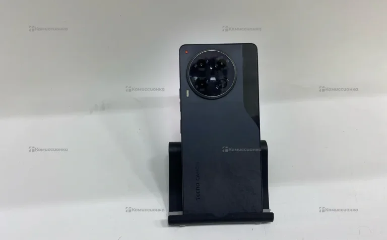 Tecno Camon 30 12/256 ГБ