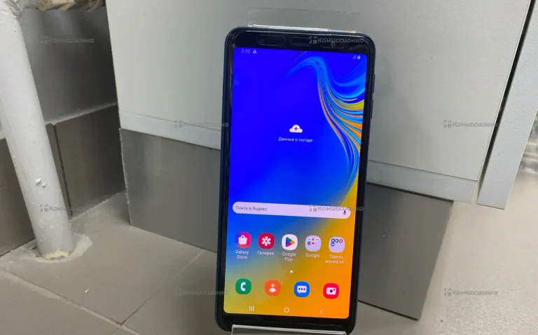 Samsung Galaxy A7 4/64 ГБ