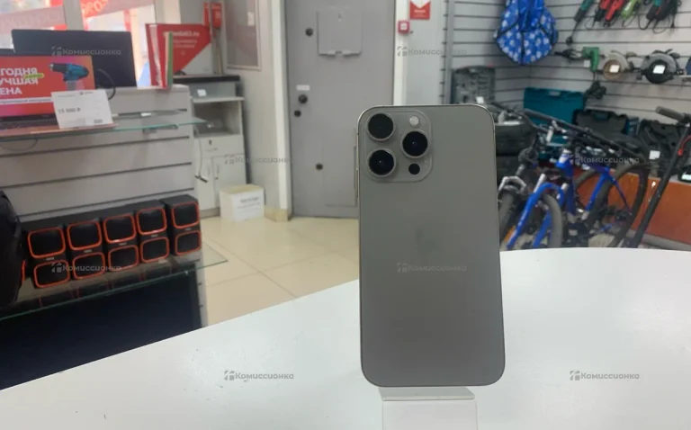 Apple iPhone XR 256 Gb в корпусе 16 pro