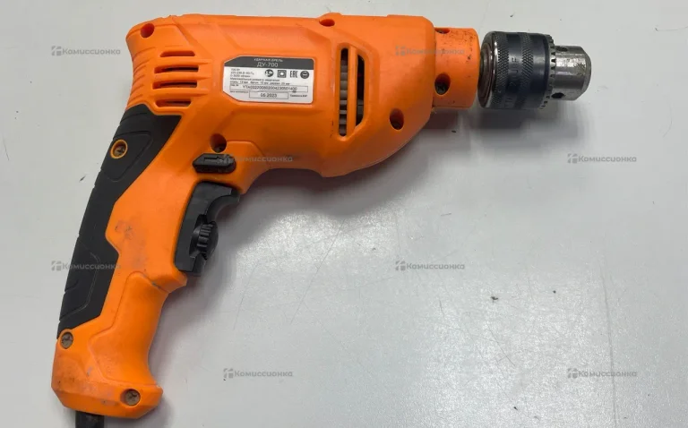 Дрель Вихрь ДУ-700
