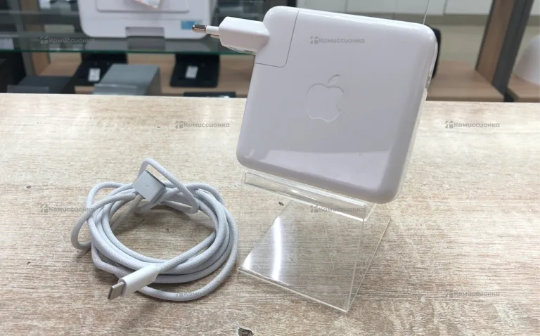 Зарядное устройство Apple 96W USB-C + кабель