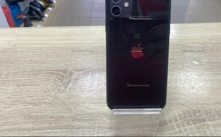 Apple iPhone 11 4/128 ГБ