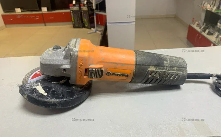 Угловая шлифмашина ВИХРЬ УШМ-125/800