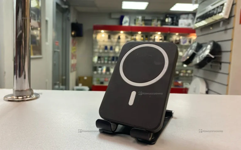 Power Bank  Apple Black