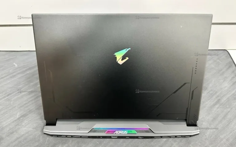 Ноутбук Aorus i9-13980HX/RTX4070/16/1TB
