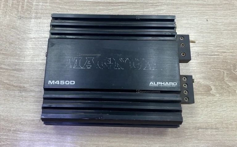 Усилитель  magnum m450d