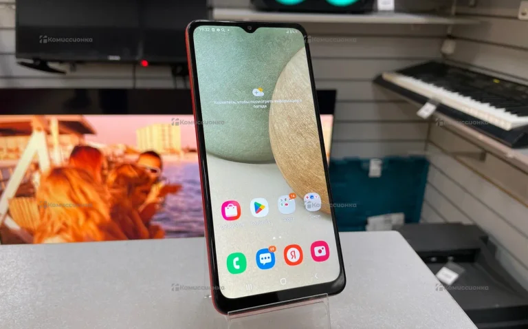 Samsung Galaxy A12 3/32 ГБ