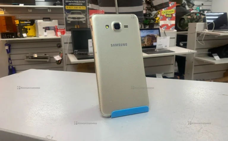 Samsung Galaxy J7 1.5/16 ГБ