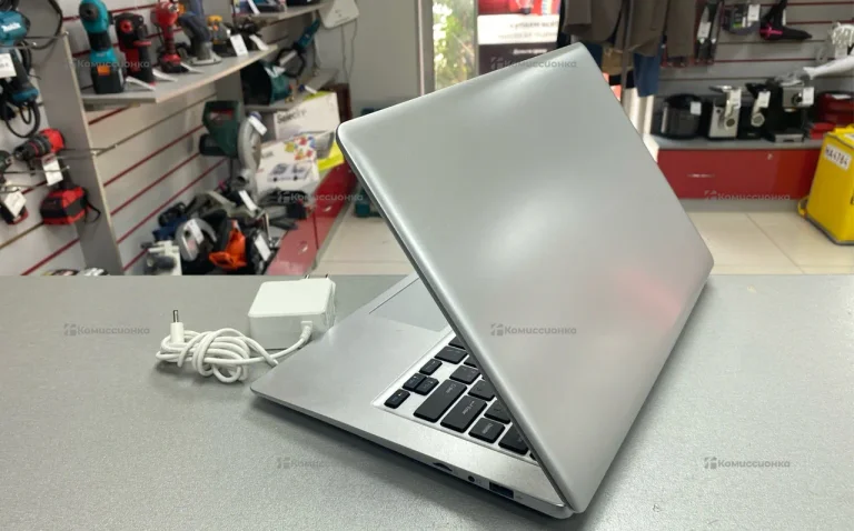 Ноутбук  Intel Celeron N3350