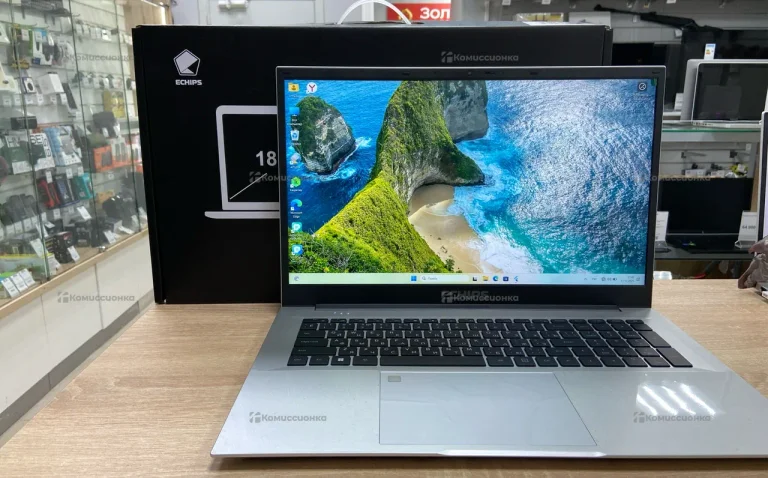 Ноутбук Echips 18.5