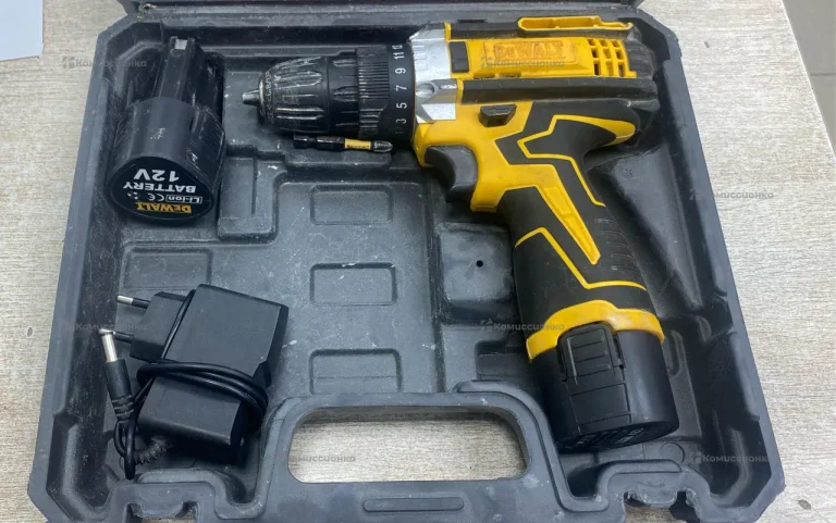 шуроповерт Dewalt реплика
