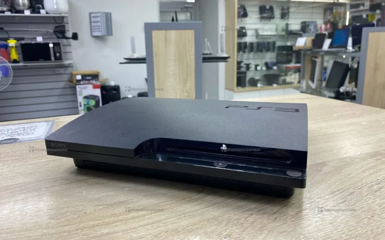 Приставка Sony Plastation 3. Sony ps3