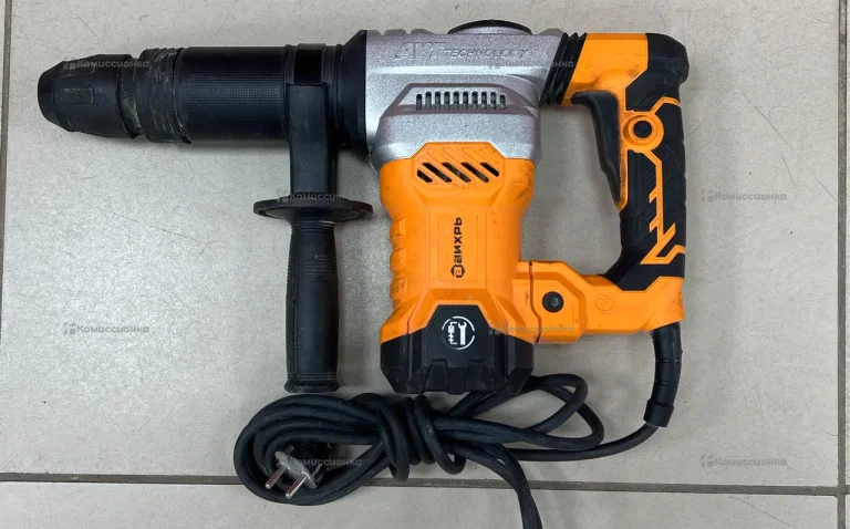 Перфоратор Вихрь Ом 1600м