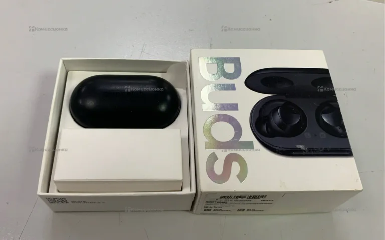 Наушники  Samsung BUDS