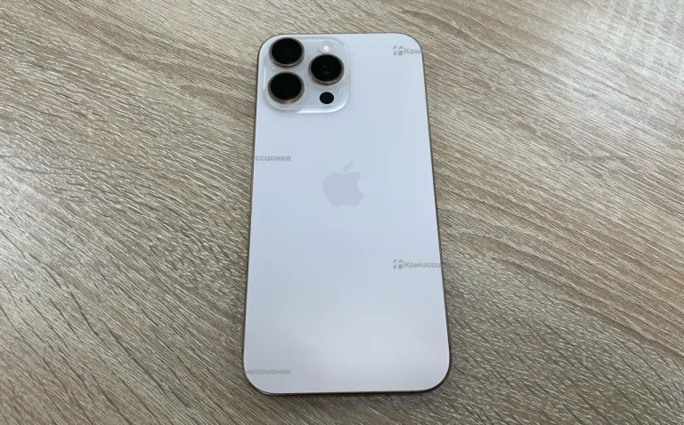 Apple iPhone 16 Pro Max 8/256 ГБ