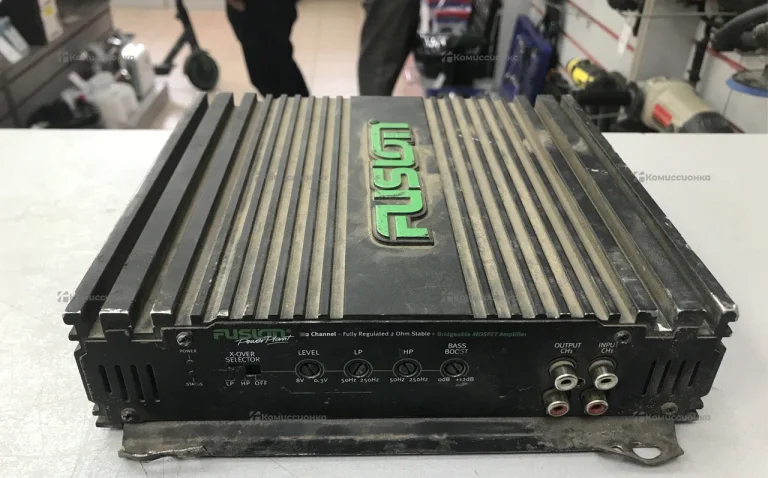 Усилитель  Fusion FP-802
