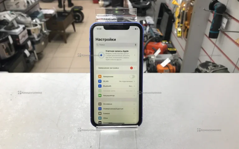 Apple Xr в корпусе 16