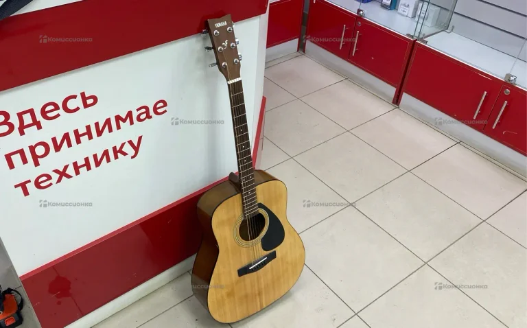 Акустическая гитара Yamaha F310