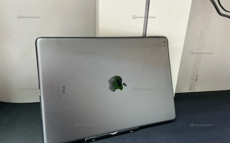 Планшет Apple iPad 9 поколение 64гб
