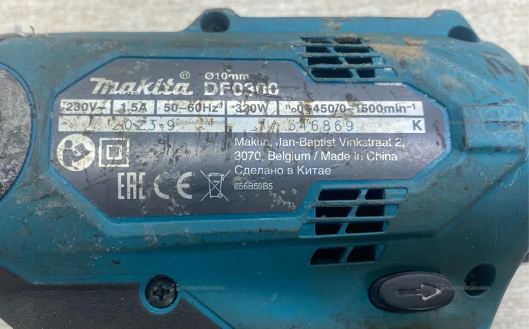 Сетевая дрель-шуруповерт Makita DF0300