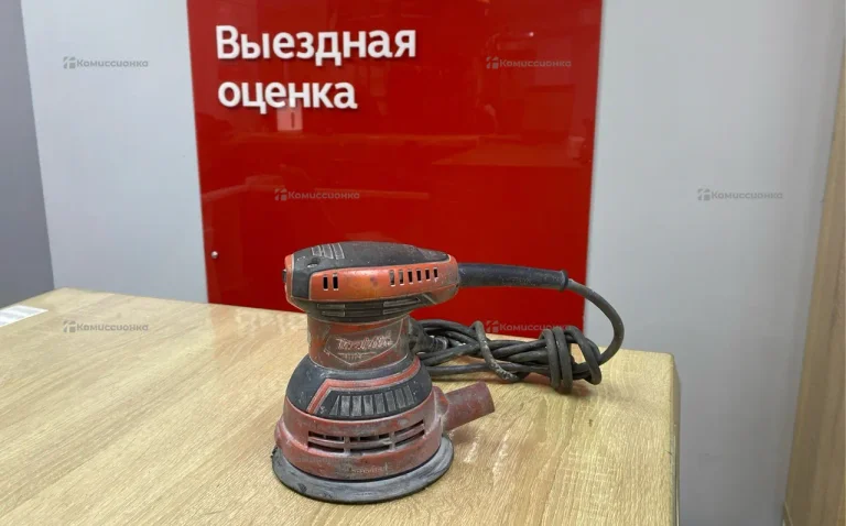Эксцентриковая шлифмашина makita M9204