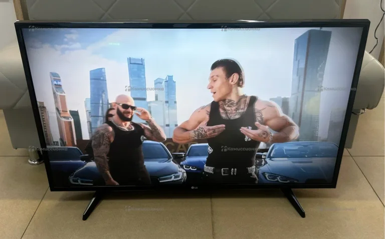 Телевизор LG 43UH610V