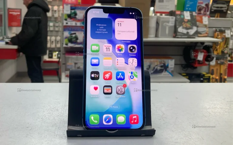 Apple iPhone 13 4/128 ГБ