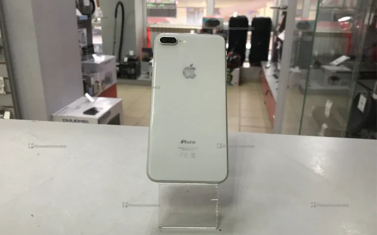 Apple iPhone 8 Plus 3/64 ГБ