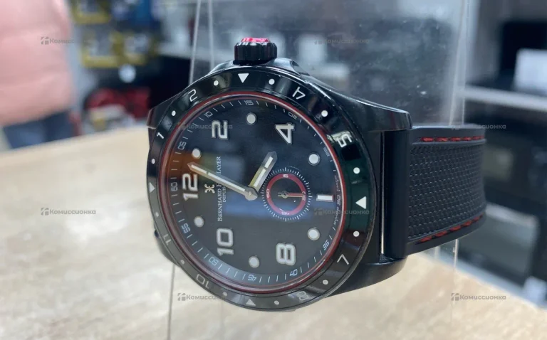 Часы  Bernhard H.Mayer BH50TMCR