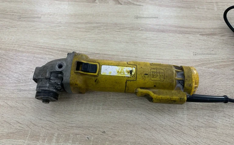 УШМ Dewalt