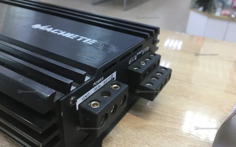 Усилитель  Machete M154