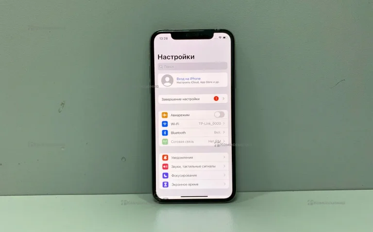 Apple iPhone X 3/64 ГБ