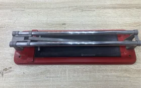 Купить Плиткорез ЗУБР 300мм б/у , в Казань Цена:300рублей