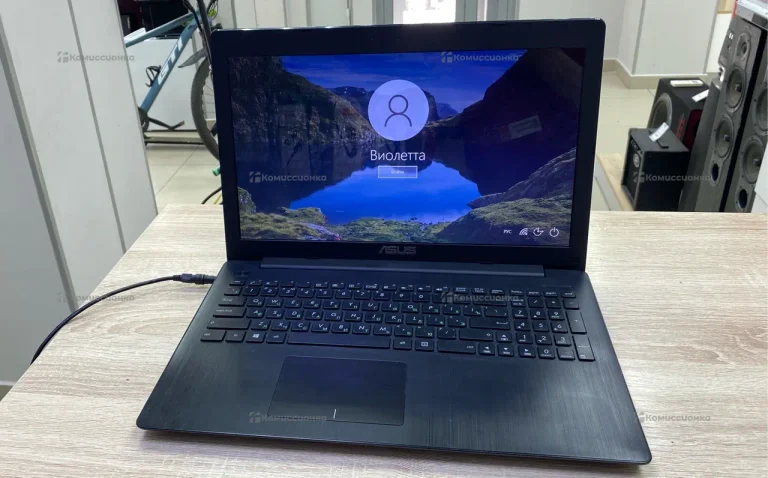 Ноутбук  ASUS x553m