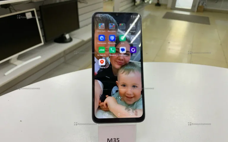 Tecno Spark 10C 4/64 ГБ
