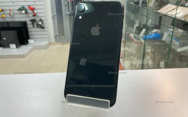 Apple iPhone XR 3/64 ГБ