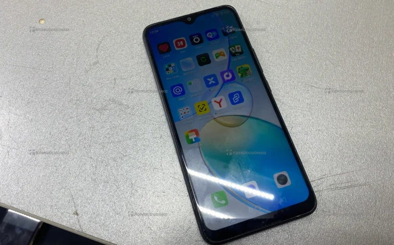 Infinix Hot 12i 4/64 ГБ
