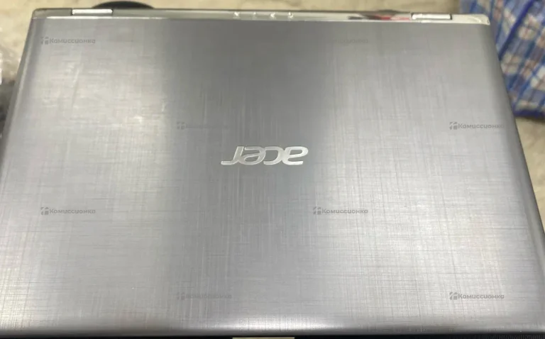 Ноутбук  Acer spin 211