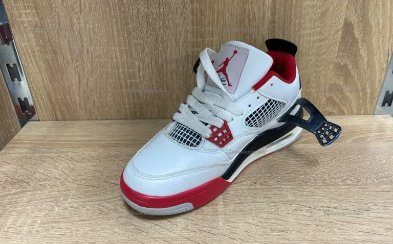 Кроссовки Jordan 36