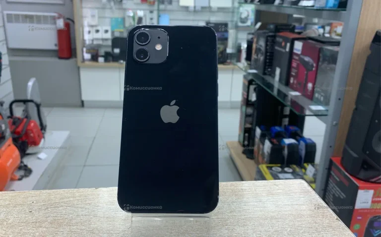 Apple iPhone 12 4/64 ГБ