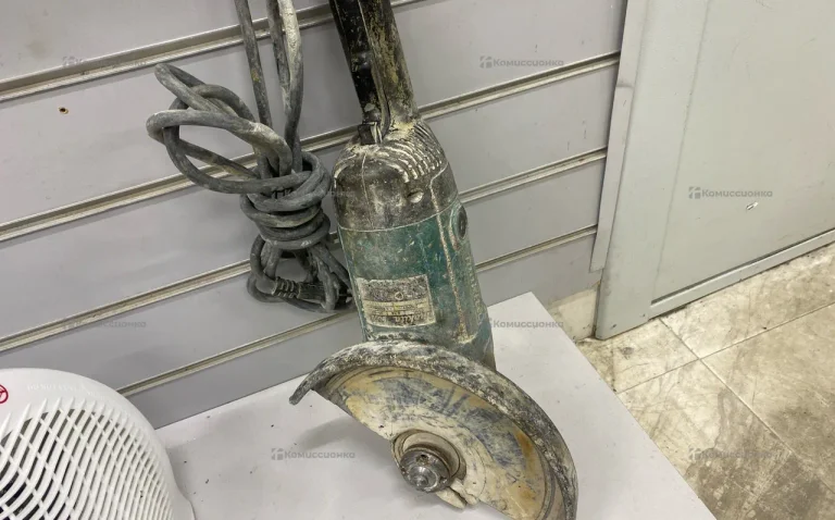 болгарка  Makita 9069