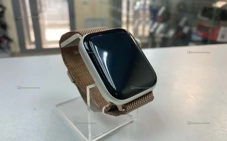 Часы  Apple Watch SE 2023