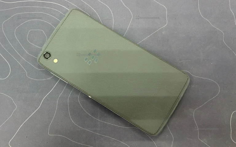 BlackBerry DTEK50 3/16 ГБ