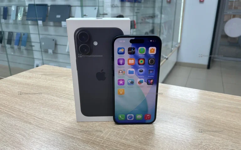 Apple iPhone 16 8/128 ГБ